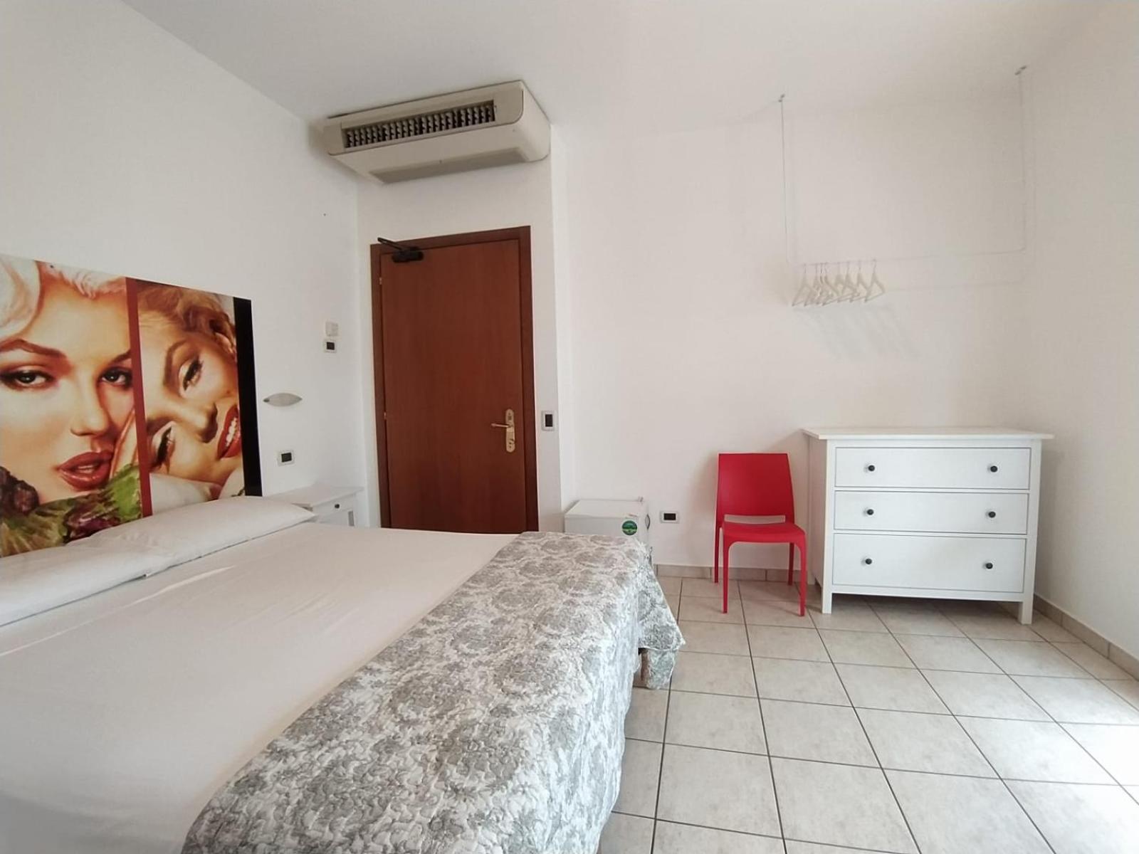 Hotel Villa Cesare B&B Alba Adriatica Kültér fotó