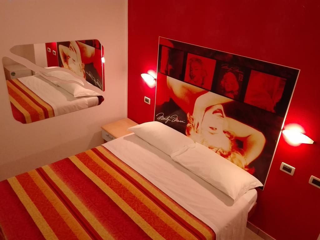 Hotel Villa Cesare B&B Alba Adriatica Kültér fotó